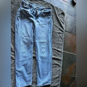 American Eagle Mom Jean size 10